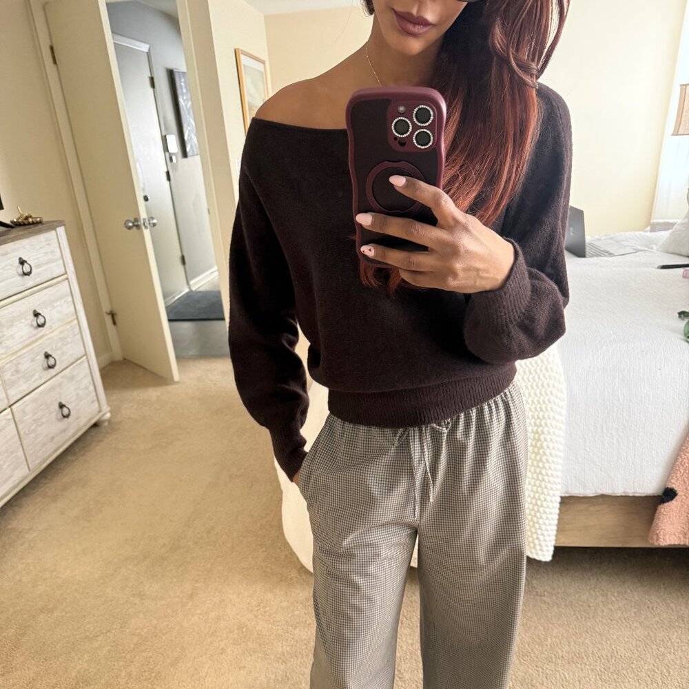 Aritzia Wilfred Rhoda Sweater